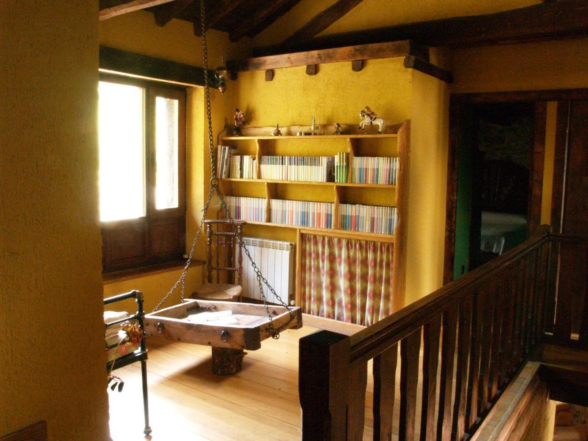 Casa Rural La Catedral De La Montana Guest House Lois Exterior foto