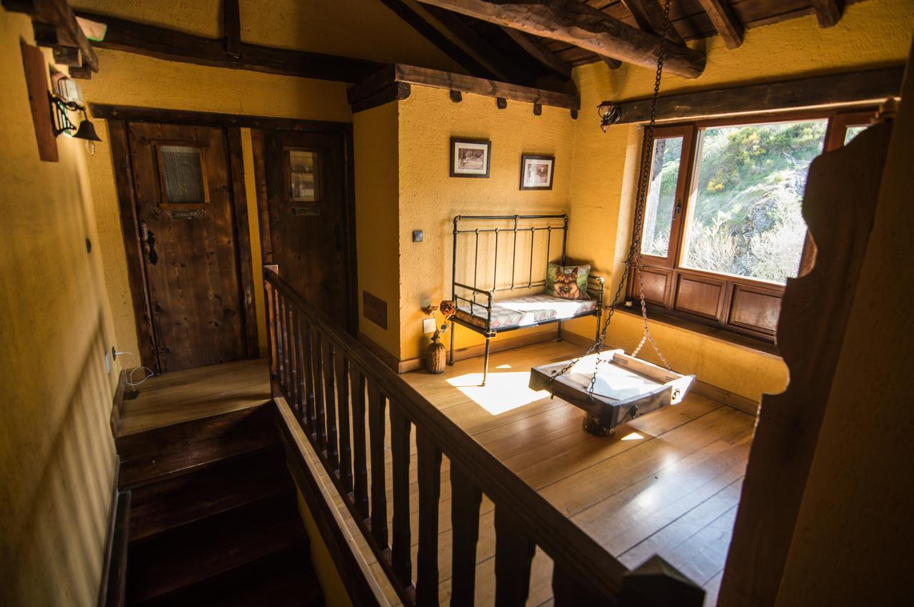 Casa Rural La Catedral De La Montana Guest House Lois Exterior foto